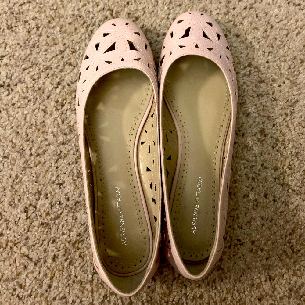 NWOT Adrienne Vittadini pink flats